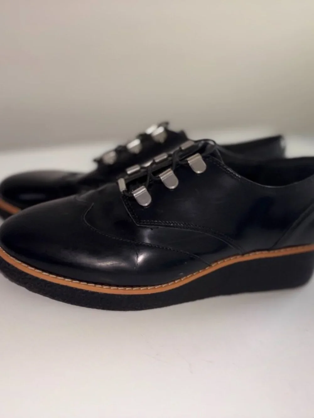 Women's Rebecca Minkoff Polly Platform Oxfords Black Leather Silver Clasps 9
